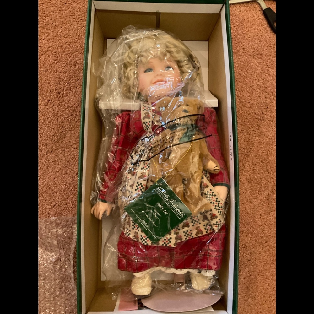 Bob Timberlake Goebel porcelain Doll Abby Liz